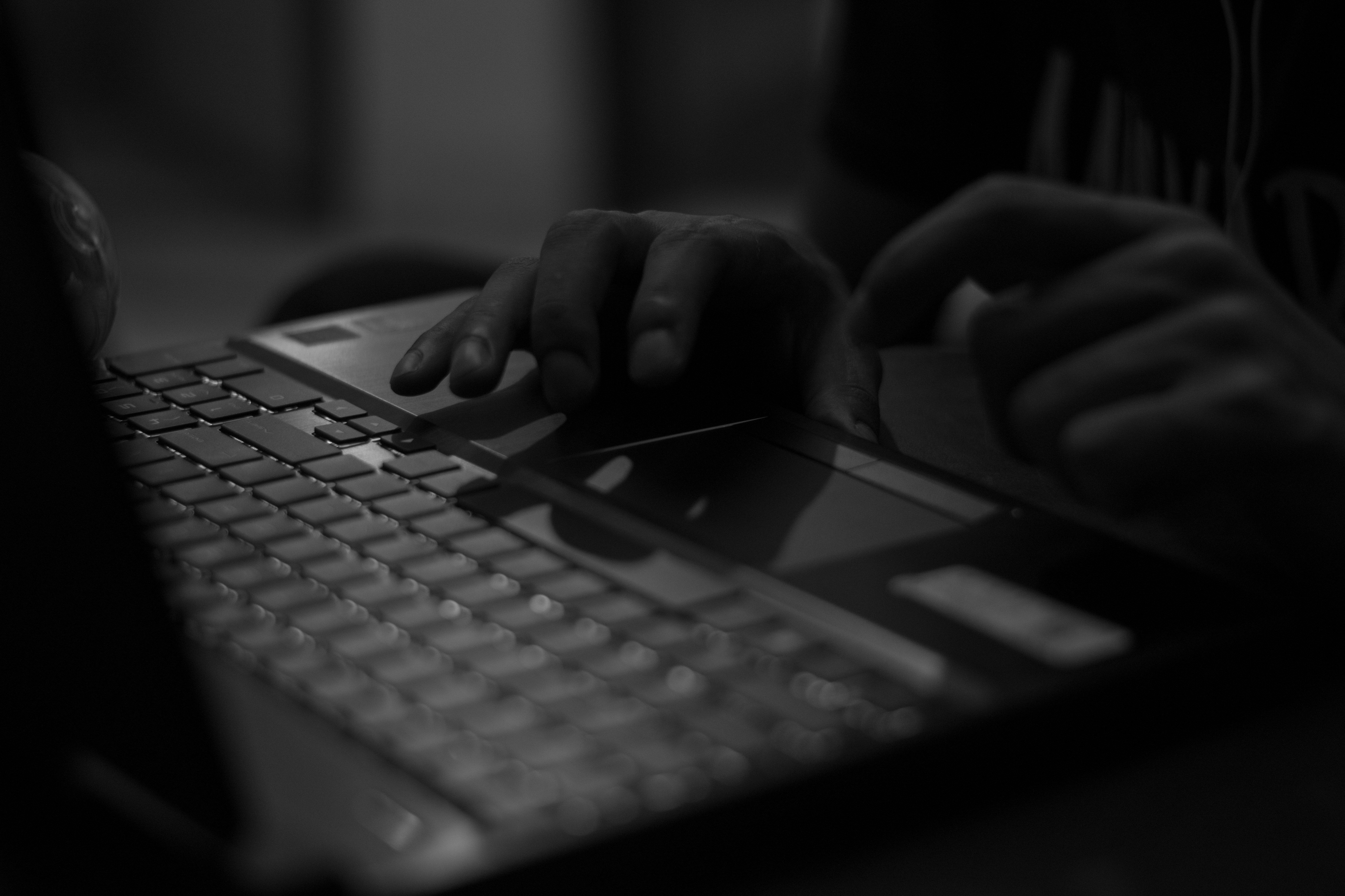 Arnaque au recrutement développeur : quand le test technique cache un malware